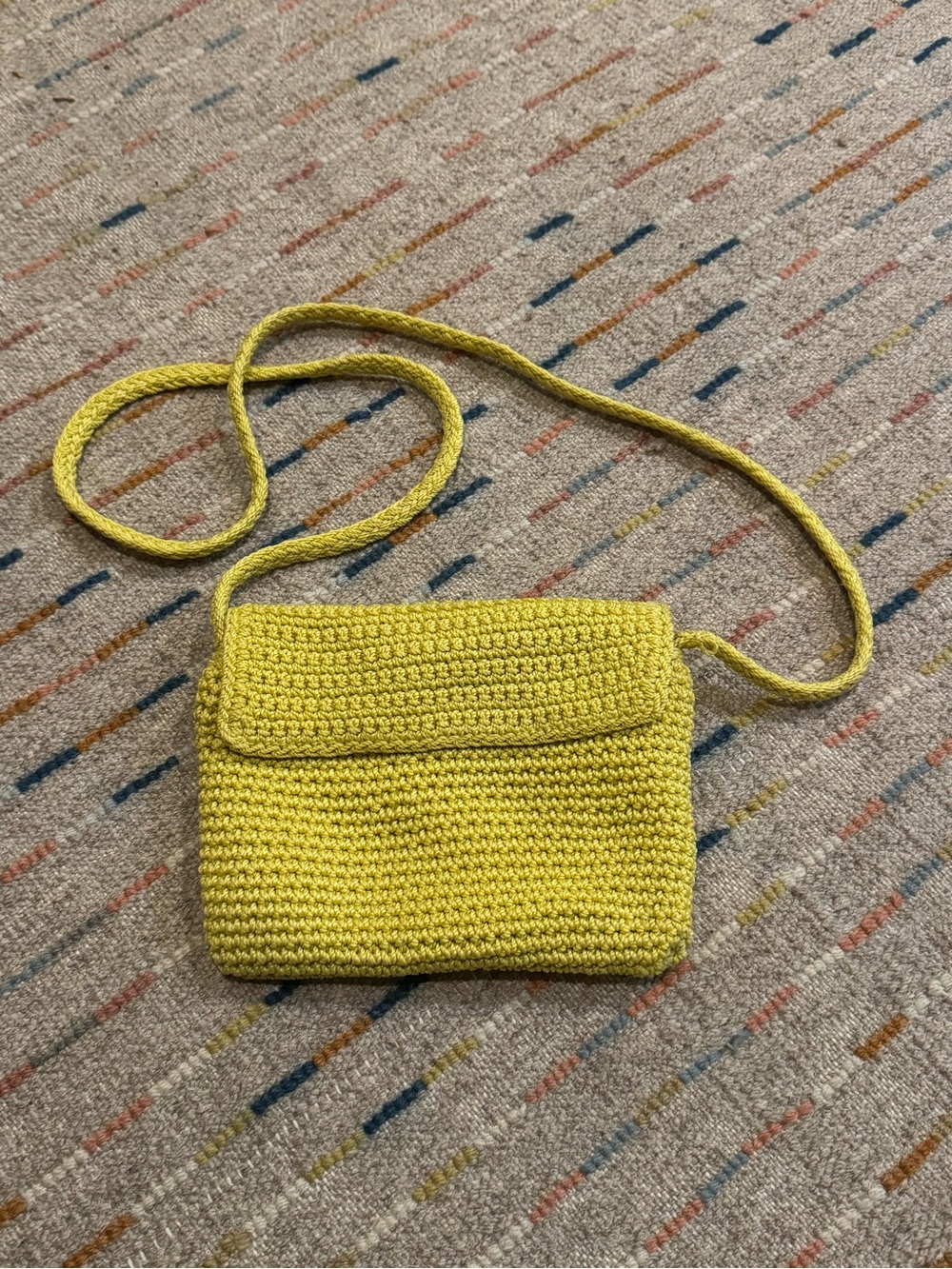 Vintage The Sak crossbody bag in lemon yellow.